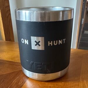 YETI Black 10oz Rambler ONXHUNT